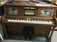 Sold: Wurlitzer Casino oak player piano